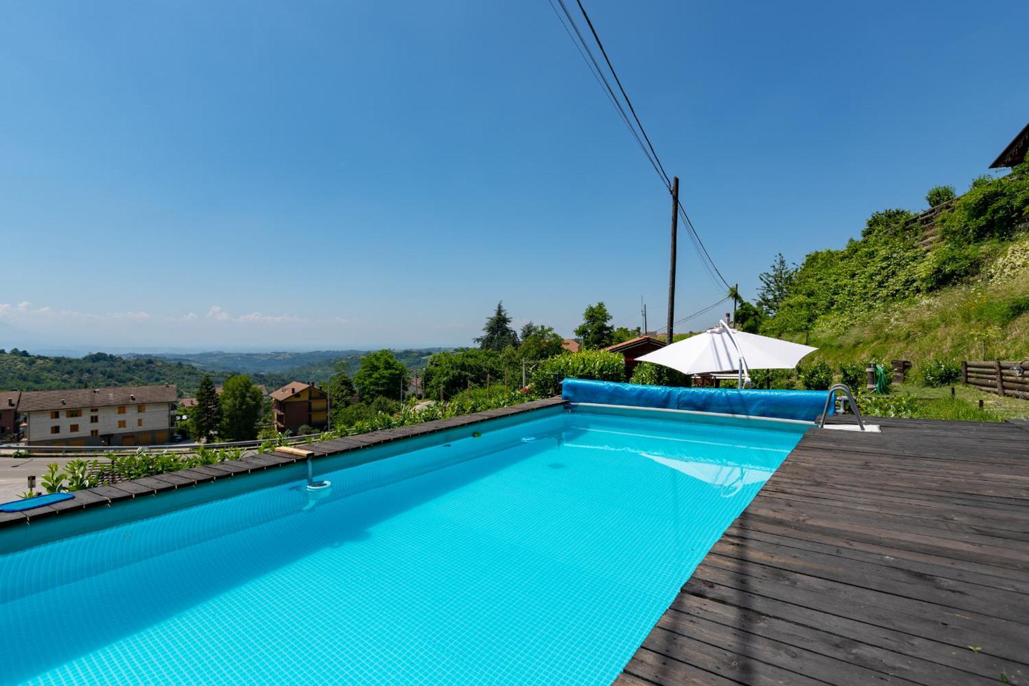 La Tana Dello Scoiattolo - Adults Only Bed & Breakfast Murazzano  Екстериор снимка