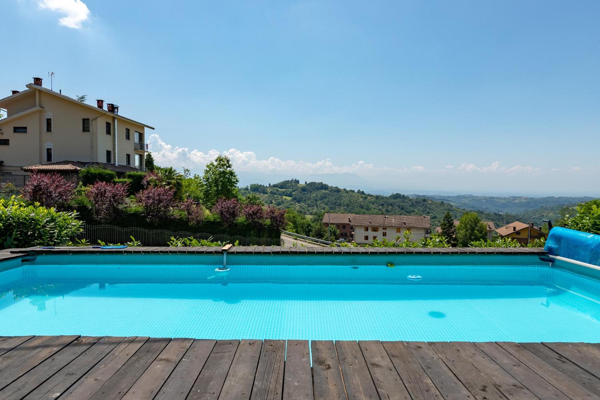 La Tana Dello Scoiattolo - Adults Only Bed & Breakfast Murazzano  Екстериор снимка