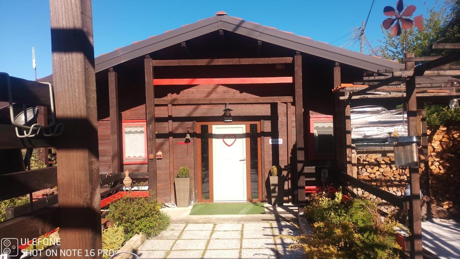 La Tana Dello Scoiattolo - Adults Only Bed & Breakfast Murazzano  Екстериор снимка
