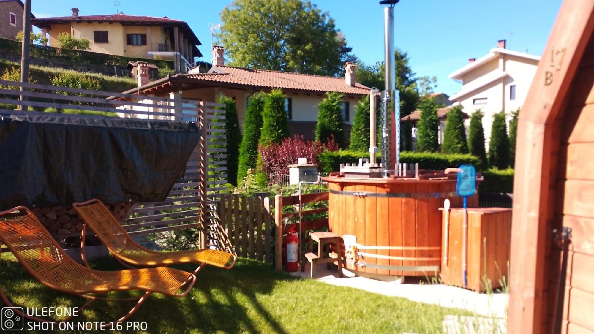 La Tana Dello Scoiattolo - Adults Only Bed & Breakfast Murazzano  Екстериор снимка