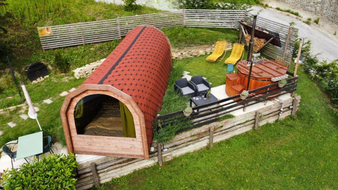 La Tana Dello Scoiattolo - Adults Only Bed & Breakfast Murazzano  Екстериор снимка