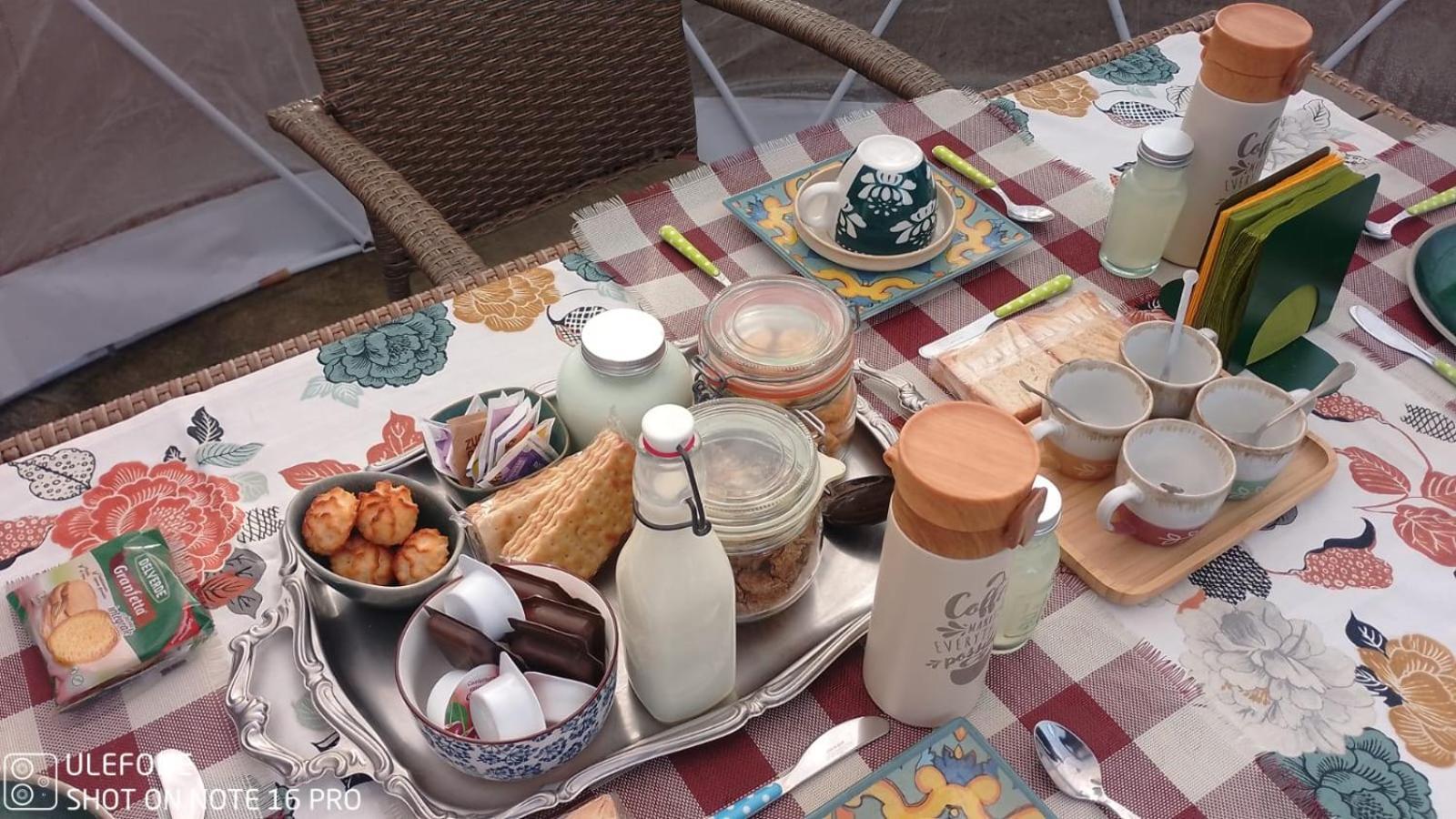 La Tana Dello Scoiattolo - Adults Only Bed & Breakfast Murazzano  Екстериор снимка