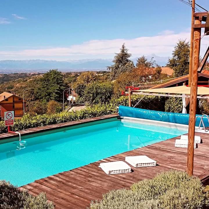 La Tana Dello Scoiattolo - Adults Only Bed & Breakfast Murazzano  Екстериор снимка
